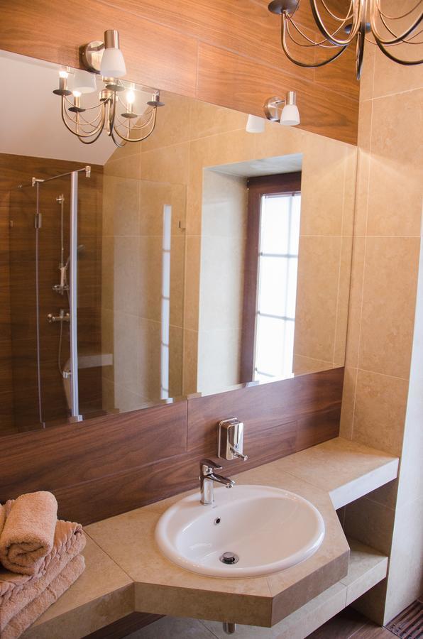 Petrani Nivki Hotel Kiev Luaran gambar