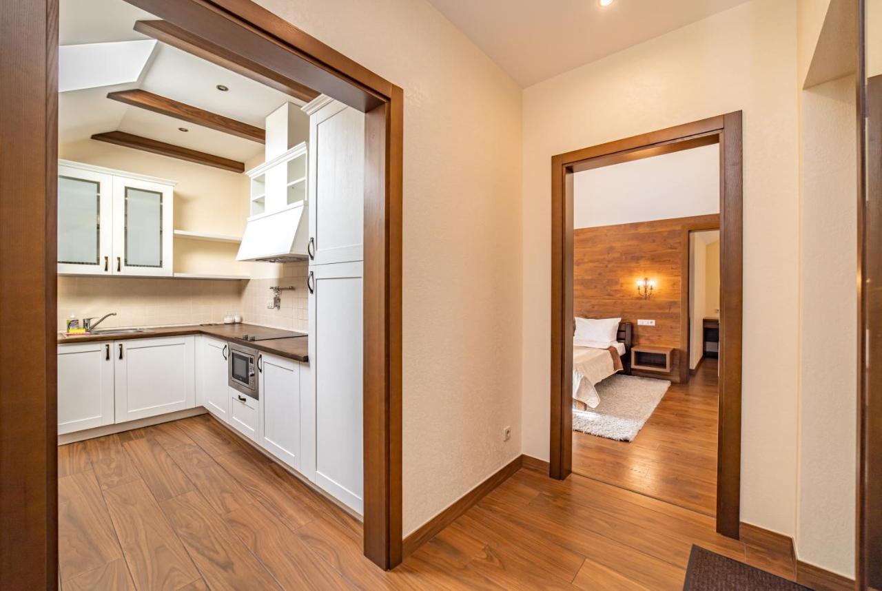 Petrani Nivki Hotel Kiev Luaran gambar