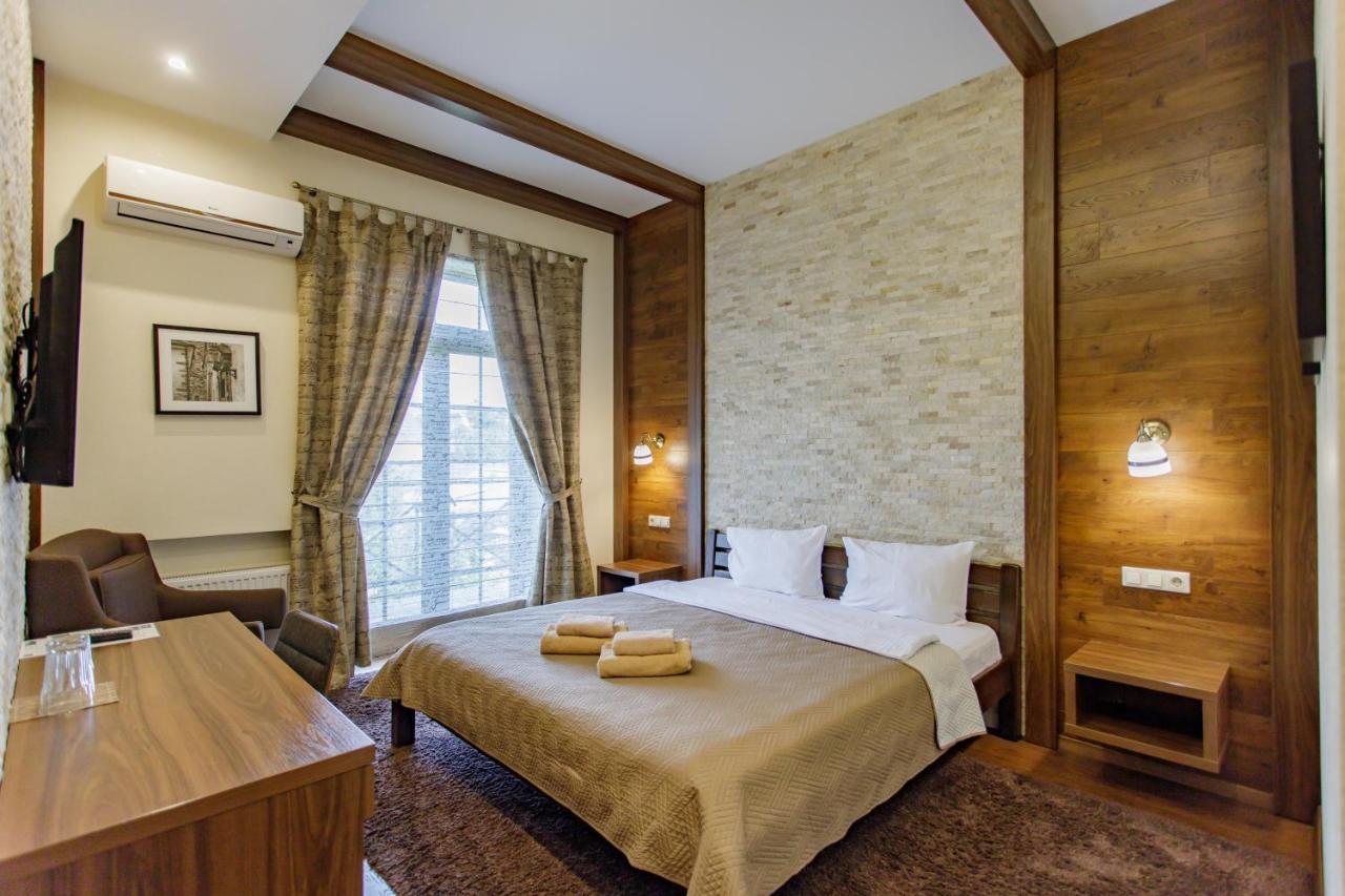 Petrani Nivki Hotel Kiev Luaran gambar